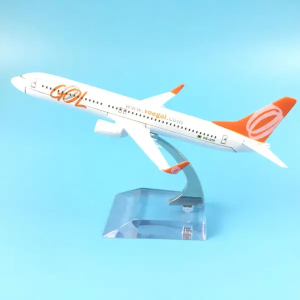 Airbus A380 Boeing 747 Diecast Model 1:400 - Image 15