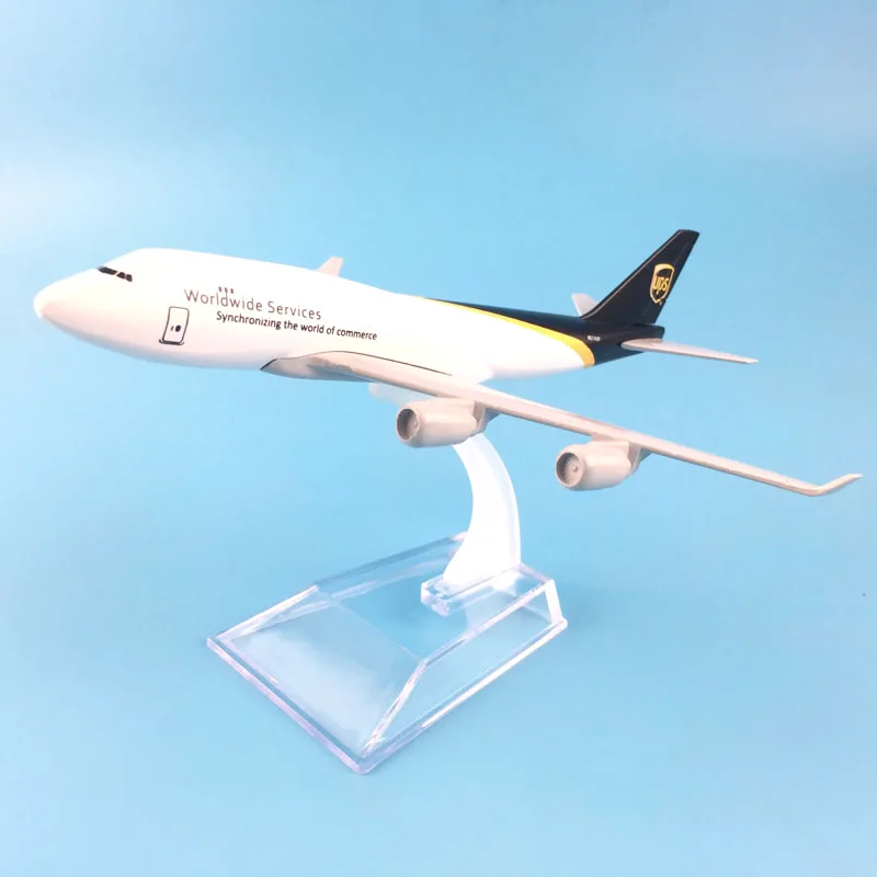 UPS Airlines Boeing 747 Diecast Model 1/400 6 UPS Airlines Boeing 747 Diecast Model 1/400 - Image 6