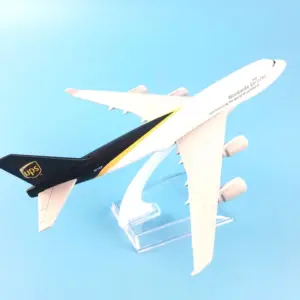 UPS Airlines Boeing 747 Diecast Model 1/400 9 HTB1uHrXcVTM8KJjSZFlq6yO8FXaK