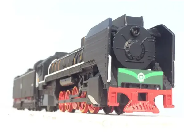Diecast 1:87 Scale Alloy Pull Back Train - Image 3
