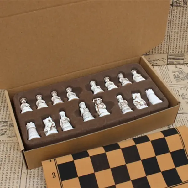 Yernea Antique Resin Chess Set with Board - Image 5