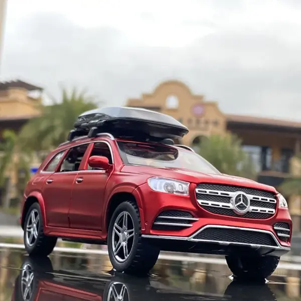1:32 GLS580 SUV Diecast Alloy Car Model - Image 10
