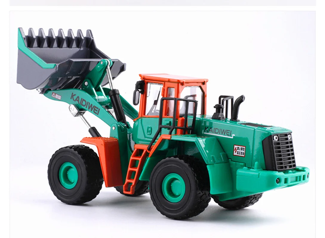 1:40 Scale Alloy Engineering Truck Model 4 1:40 Scale Alloy Engineering Truck Model - Image 4