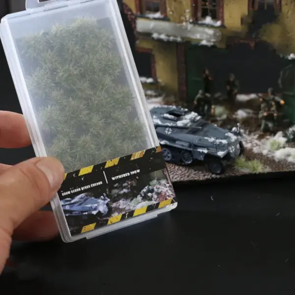 5mm Snow Grass Flock for HO Train Diorama - Image 4