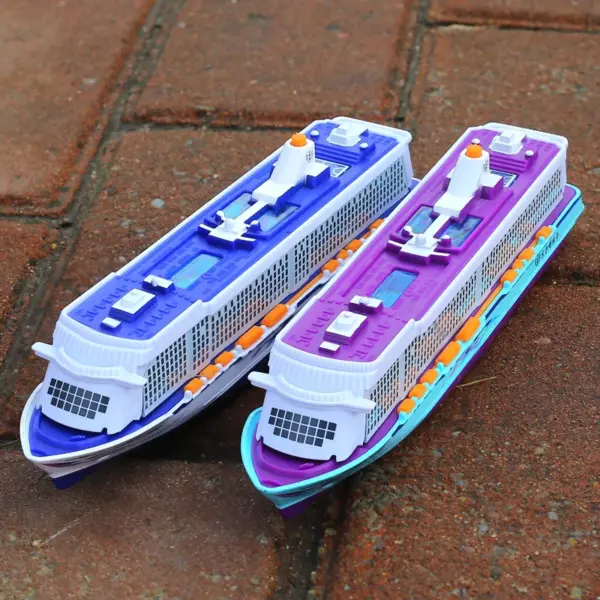 1:100 Alloy Pull Back Cruise Ship Model - Image 2