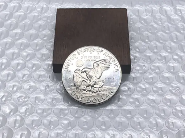 1977 Eisenhower Replica Commemorative Coin - Image 4