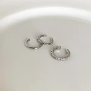 Hc5ce8981450c45eba40ef8f0b4897947K