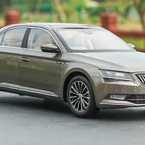 Hcd10cede0d604f8f90df74e133b8c128B