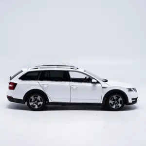 Hd30b33cf780746cb8f84560a601ce151z