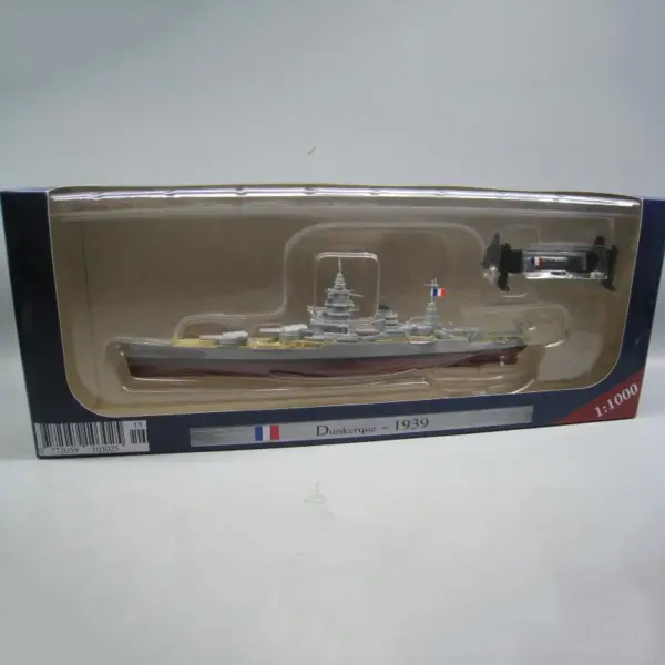 Diecast 1/1000 WWII Dunkerque Class Battleship - Image 6