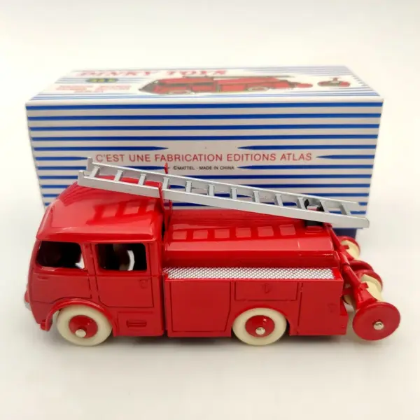Atlas Dinky Toys 32E Fire Truck Model - Image 2