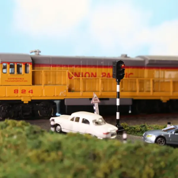 10pcs OO HO Scale 1:75 LED Crossing Signals - Image 6