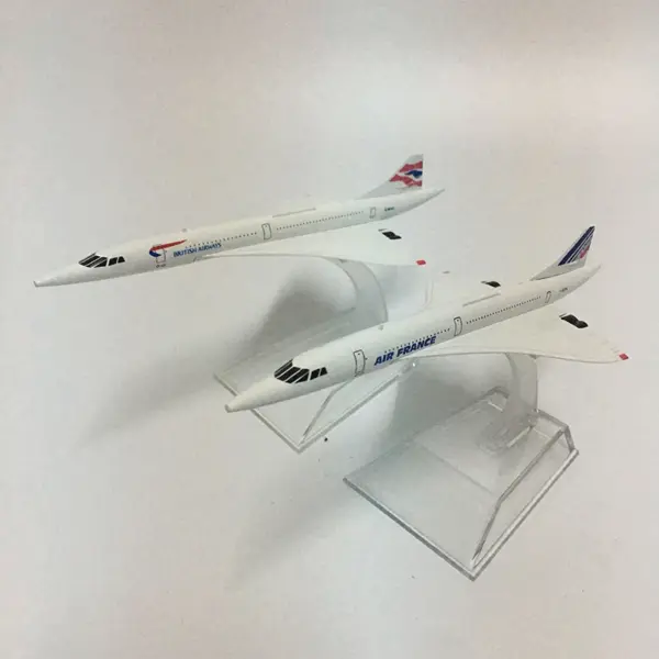 Airbus A380 Boeing 747 Diecast Model 1:400 - Image 5