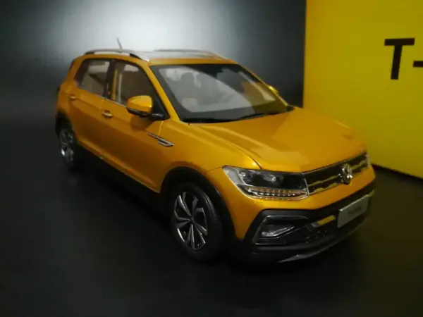 1:18 Scale Shanghai VW T-CROSS Alloy Model - Image 4