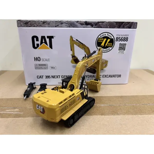 Diecast Alloy CAT 395 Excavator Model Set - Image 2