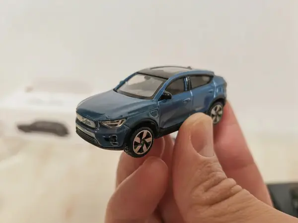 1:64 Scale Diecast XC90 S90 V90 Vehicle Model - Image 10