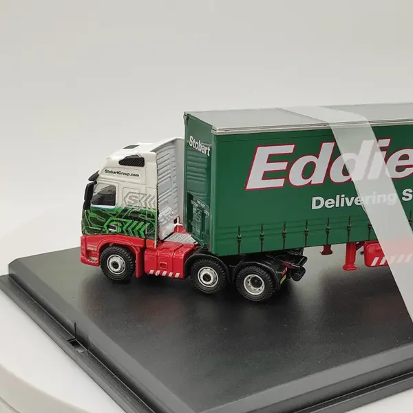 1:76 Scale Diecast Alloy Volvo Container Truck - Image 4