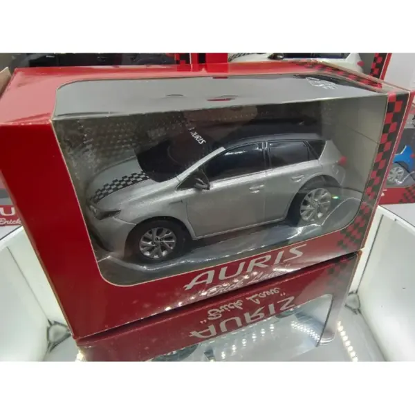 AURIS 1/30 Scale Plastic Car Model - Image 7