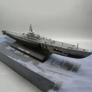 Diecast 1/350 USS BARB WWII Submarine Model