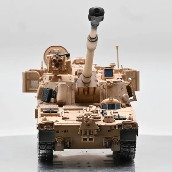 1:72 Scale M109A7 Tank Model for Collectors - Image 6