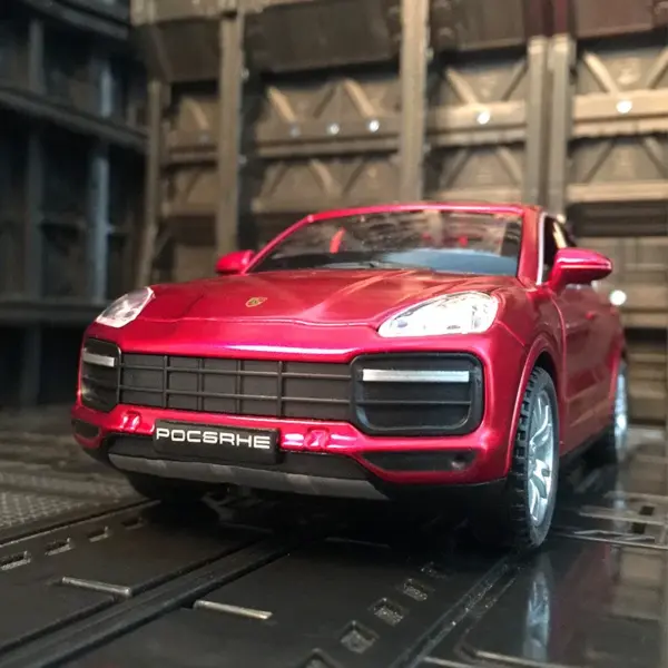 Porsche Cayenne Turbo 1:32 Diecast Model Car - Image 2