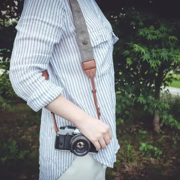 Adjustable DSLR Camera Shoulder Strap - Image 2