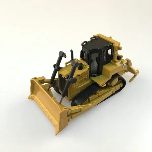 1:64 Scale Diecast CAT D6R Bulldozer Model - Image 5