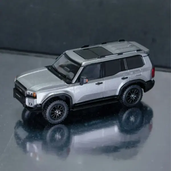 Diecast 1:64 Prado LC250 Off Road SUV Model - Image 6