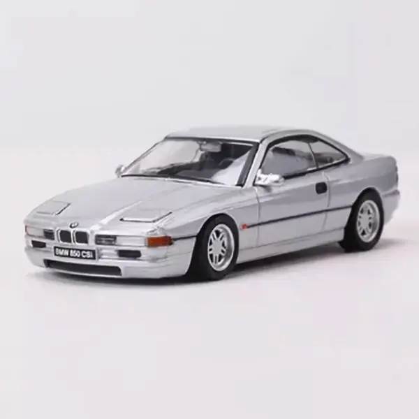 1:64 Scale BMW 850CSi Diecast Car Model - Image 8