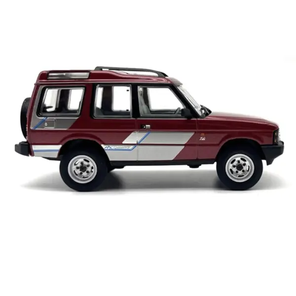 Diecast 1:43 Discovery 1 Off-Road Model - Image 6