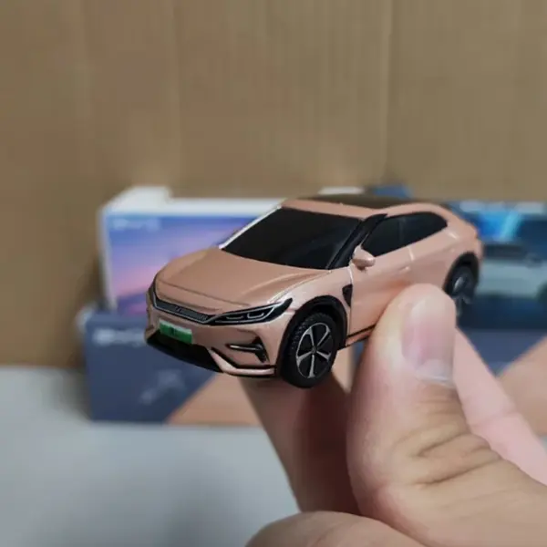 1:64 BYD Song L/Yuan PLUS UP Alloy Diecast Model - Image 8