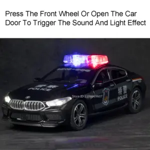 1:32 M8 M4 Police Car Model with Sound Light 13 S0ba730b5d2634699a45e1981f5d54634d