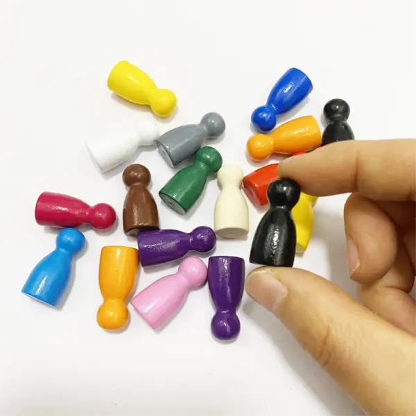 20-Piece Colorful Wooden Chess Set - Image 4