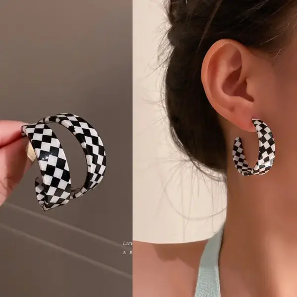 Trendy Acrylic Hoop Earrings for Women - Image 16