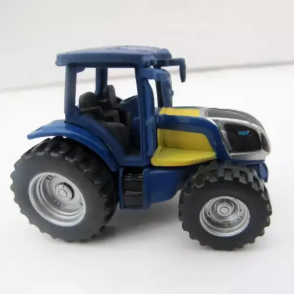 1:87 Scale Agricultural Loader Model Vehicle - Image 2