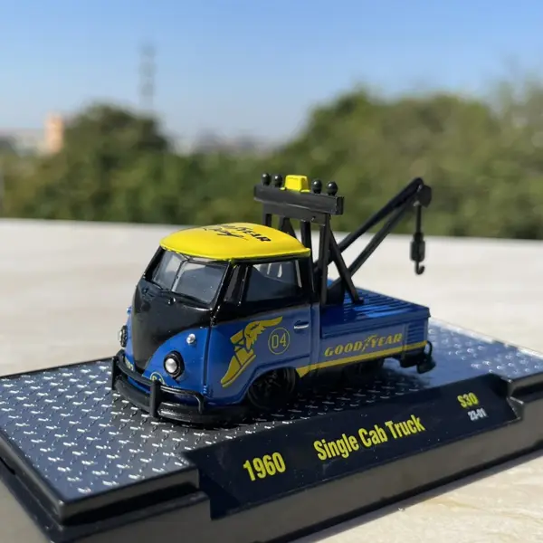 1:64 Diecast Alloy T1 Engineering Trailer Model - Image 2