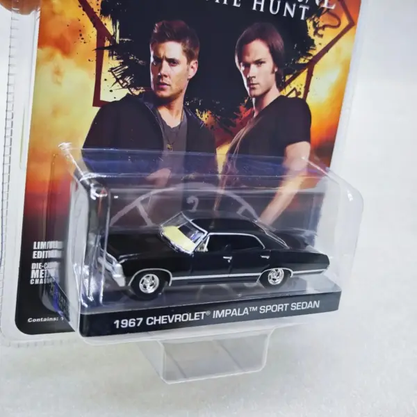 1:64 Green Light Diecast 1967 Impala Model Car - Image 3