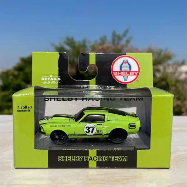 1:64 Scale Shelby GT500 Diecast Model Car - Image 6