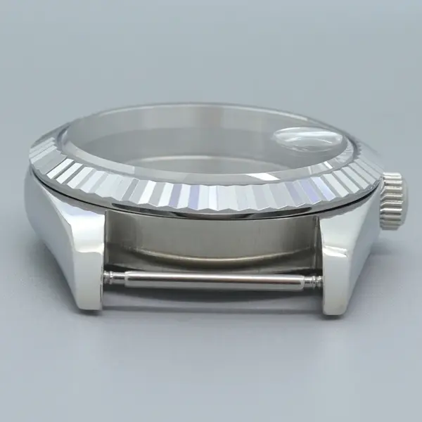 Luxury Bevel Edge Watch Case for Seiko & Miyota - Image 2