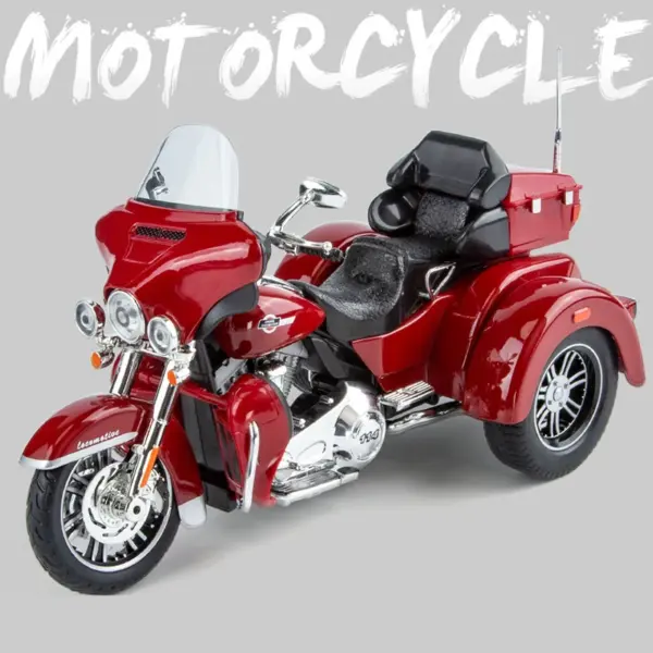 1:9 CVO Tri Glide Alloy Scale Motorcycle Model - Image 11