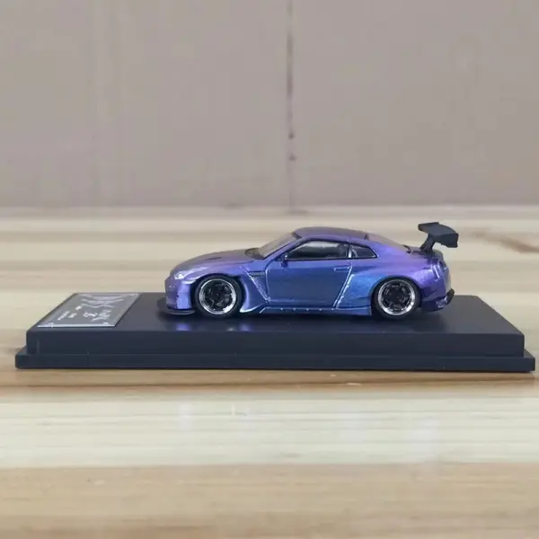 Nissan Gtr R35 Wide Body Alloy Model Car - Image 3