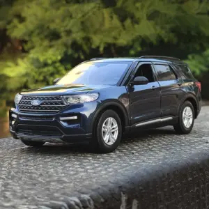 1:24 Alloy Ford Explorer XLT Diecast Model 7 S10bf3f2c074f423e9593031e28972abbV