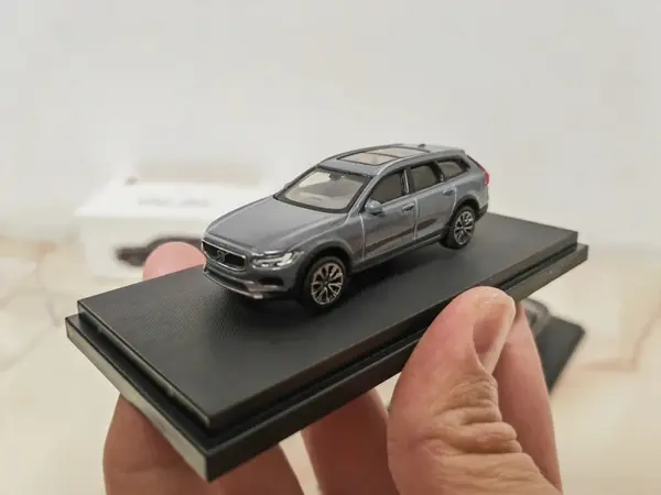 1:64 Scale Diecast XC90 S90 V90 Vehicle Model - Image 8