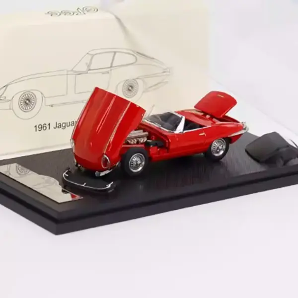 1961 Jaguar E-Type 1:64 Scale Alloy Model - Image 9