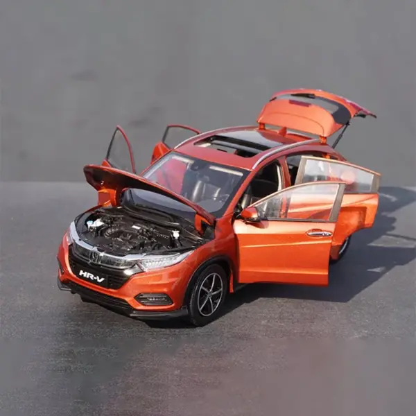 Diecast 1:18 Scale Honda HR-V Model Car - Image 4