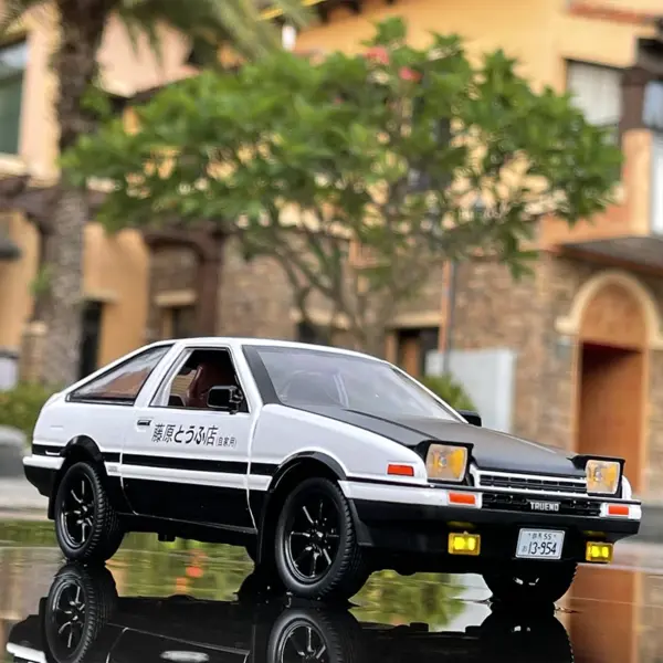 1:20 Scale Alloy Initial D AE86 Diecast Car - Image 5