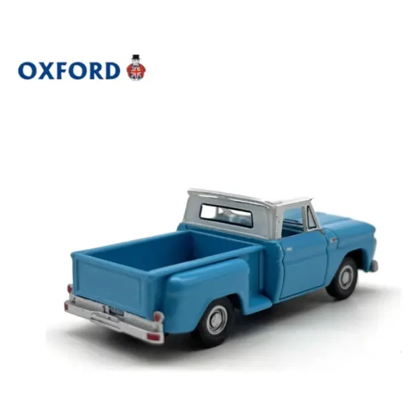 Diecast 1:87 Scale Stepside Pickup Model - Image 2