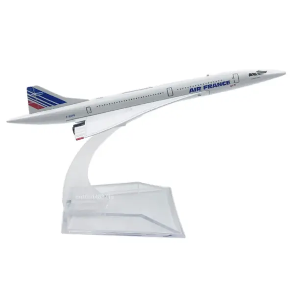 Diecast Airbus A320 Airplane Model 15CM - Image 5