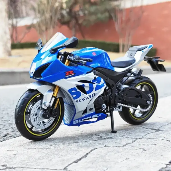 1:12 Scale Suzuki GSX R1000R Diecast Model