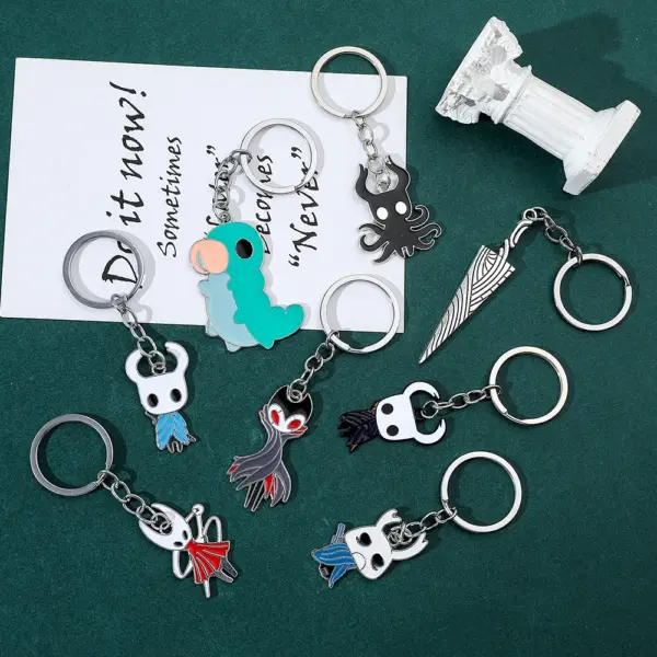 Hollow Knight Octopus Metal Keychain - Image 4
